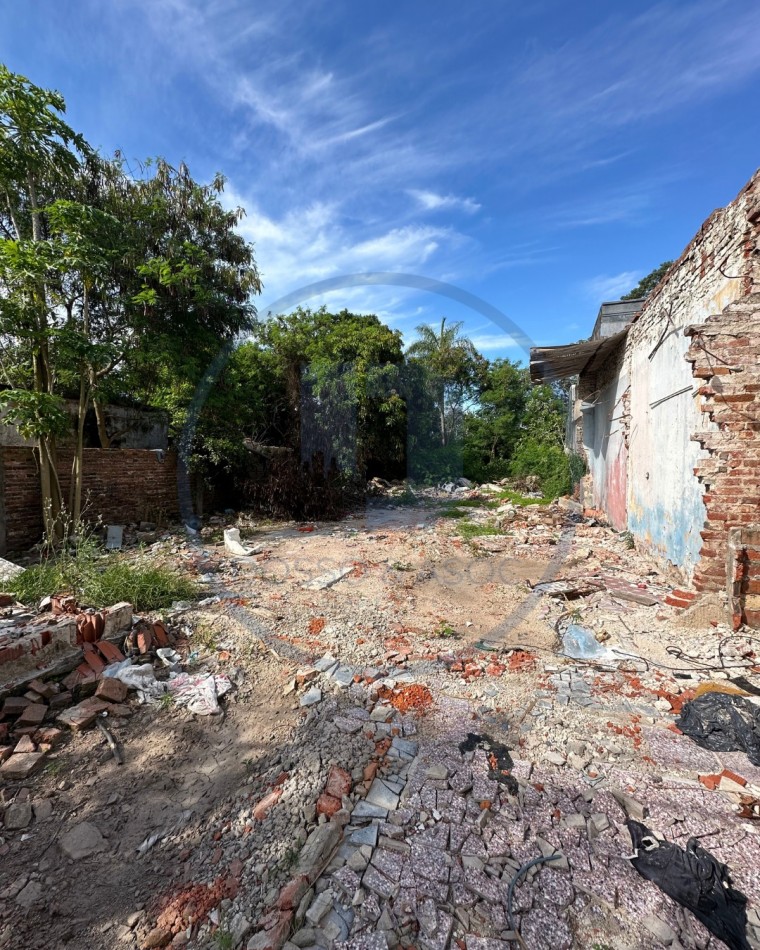 VENDE TERRENO CALLE SAAVEDRA 1.100 RESISTENCIA - CHACO 