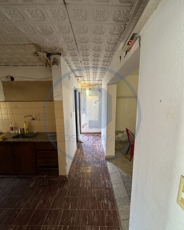 Casa a reciclar en Barrio Italia - Ideal para inversion