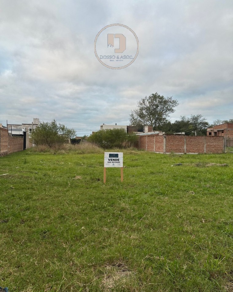 Vende 2 terrenos contiguos en Parque Arboledas en calle Bartolina Sissa
