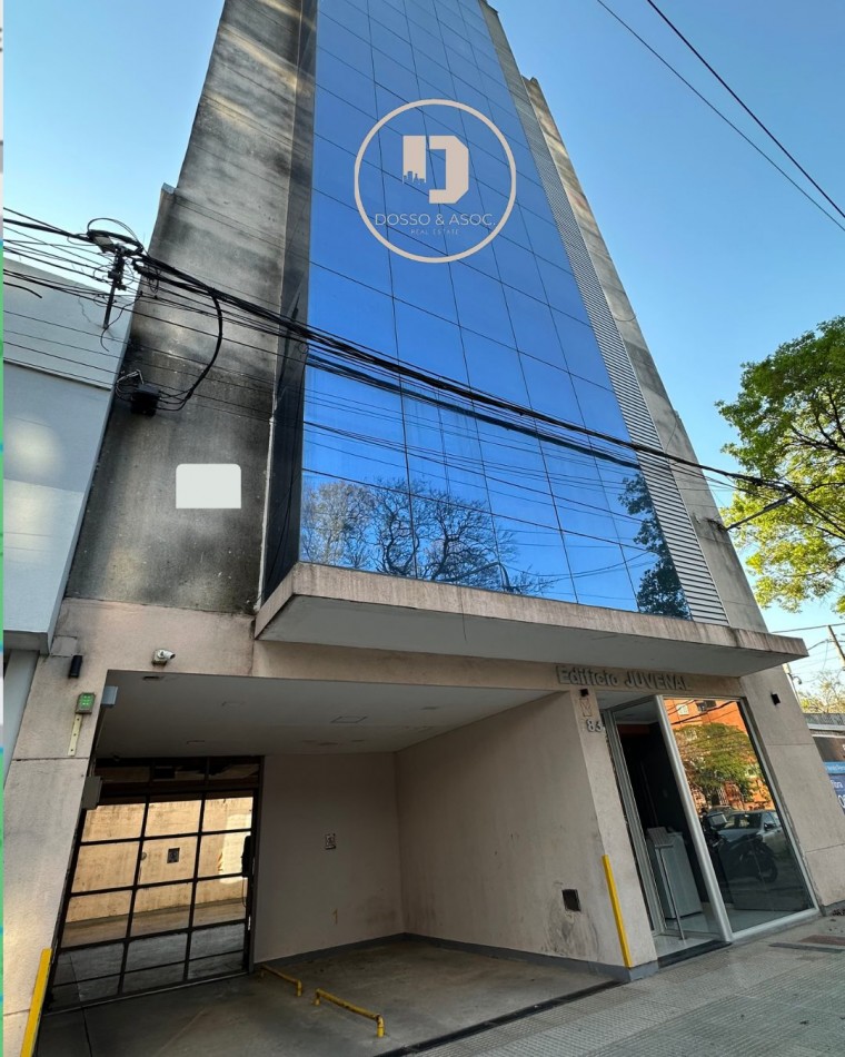Oficina en venta - Edificio Juvenal, Av. Sarmiento 783